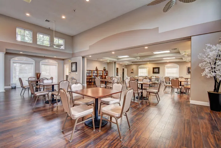 45-web-or-mls-Clubhouse (2)