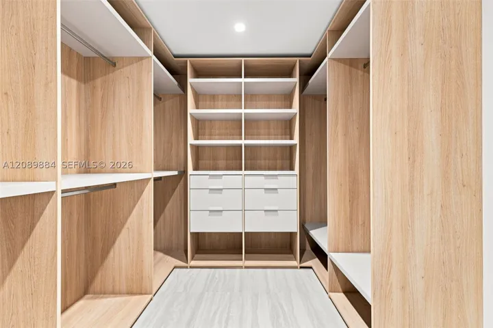 Walk-In Closets