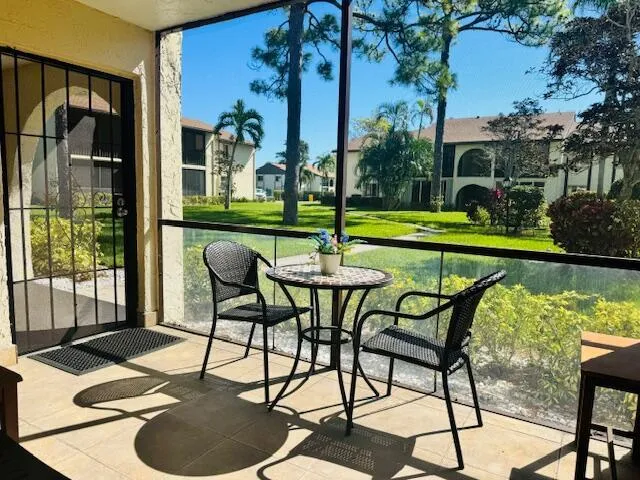 1ST FLOOR UNIT