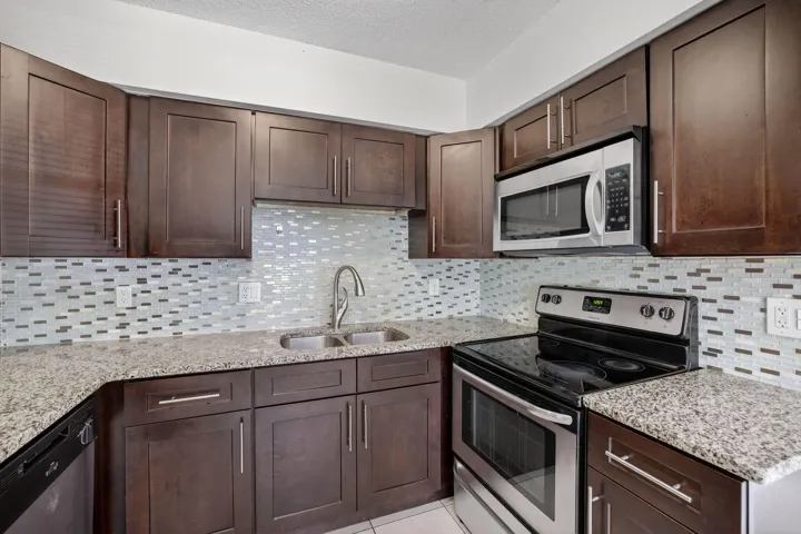 20-web-or-mls-699A1670