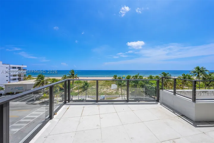Fourth-floor terrace, ocean view.