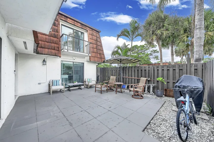 3 Porch (1)