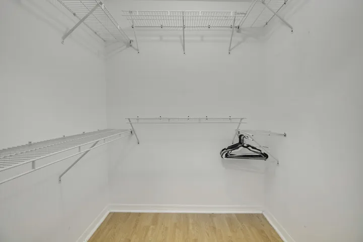 Walk in closet