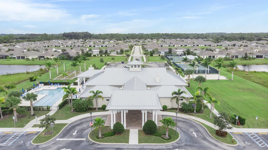 6174_Spicewood_Ln_007