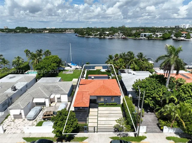 925 Stillwater Dr ., Miami Beach, Florida 33141