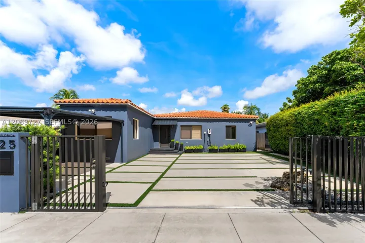 925 Stillwater Dr ., Miami Beach, Florida 33141