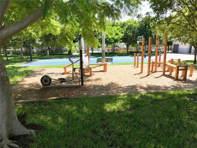 925 Stillwater Dr ., Miami Beach, Florida 33141