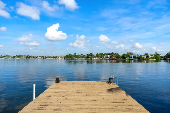 Dock