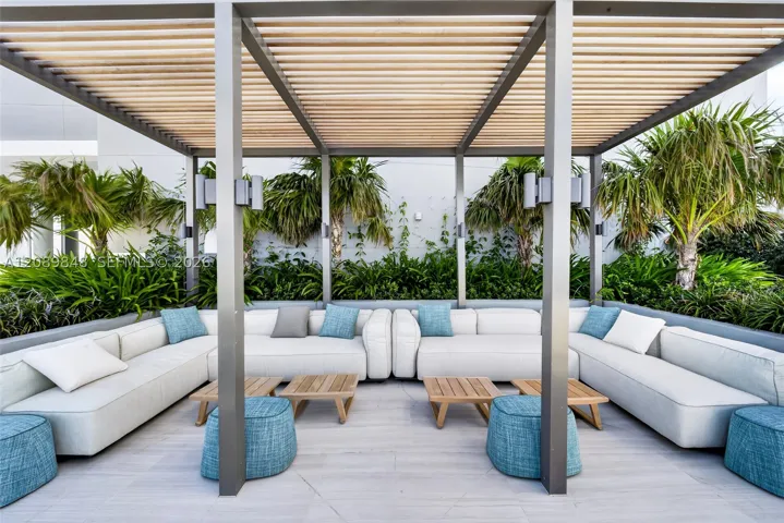 1400 Biscayne Blvd 705, Miami, Florida 33132