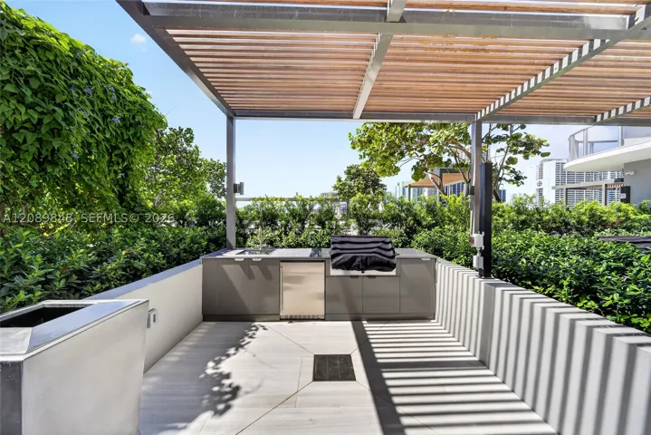 1400 Biscayne Blvd 705, Miami, Florida 33132