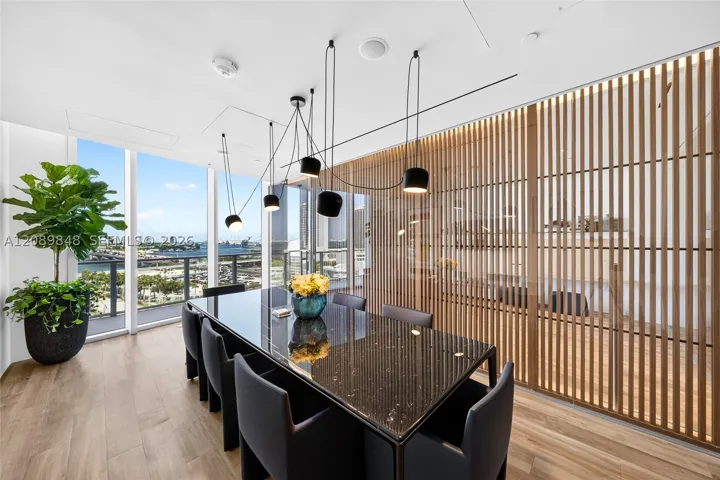 1400 Biscayne Blvd 705, Miami, Florida 33132