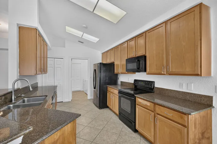 24-web-or-mls-BS1A7281