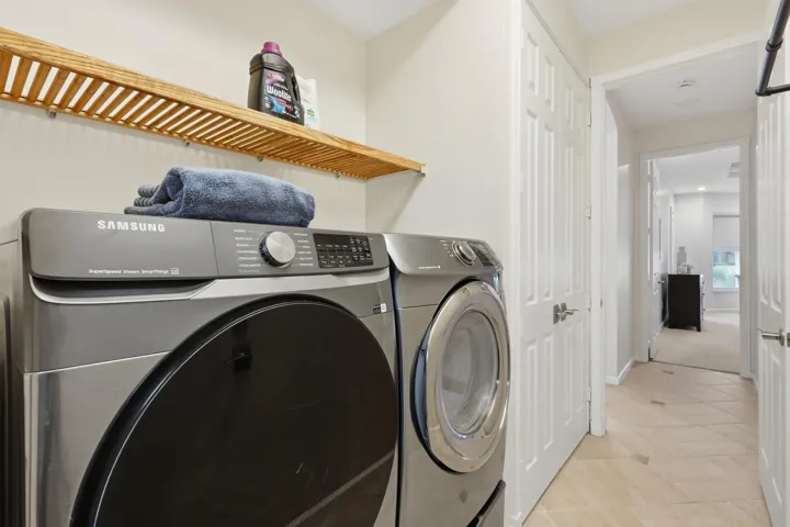 53_52. laundry room
