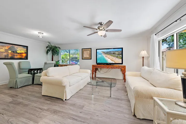 154 Seabreeze Circle-7