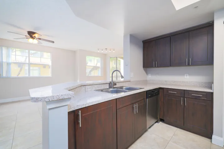 20913 St. Andrews Blvd - 10