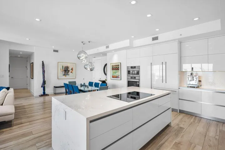 015-155EastBocaRatonRoad-1015-BocaRaton-