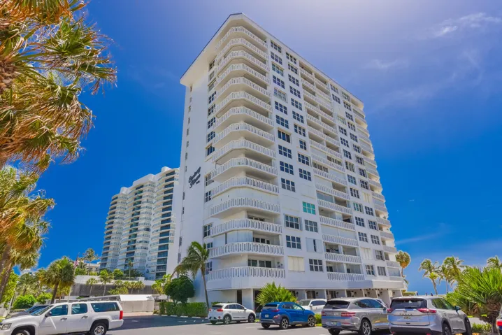 002-008-1012 N Ocean Blvd-3000x2003