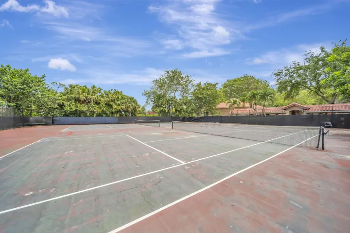 45_AMENITIES_TENNIS