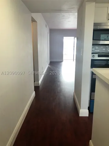18900 Ne 3rd Ct 515, Miami, Florida 33179