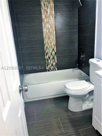 18900 Ne 3rd Ct 515, Miami, Florida 33179