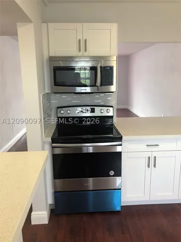 18900 Ne 3rd Ct 515, Miami, Florida 33179