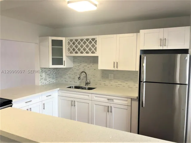 18900 Ne 3rd Ct 515, Miami, Florida 33179