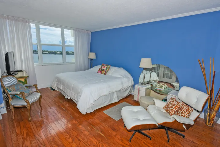 2600 N Flagler Dr Apt 803 West-print-010