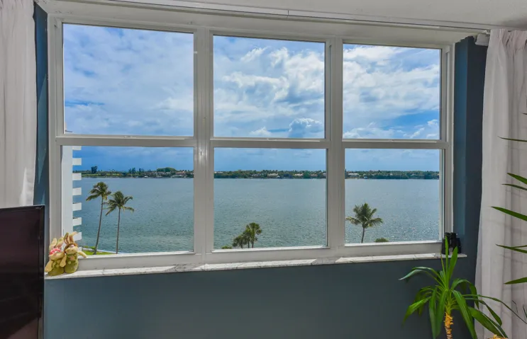 2600 N Flagler Dr Apt 803 West-print-025