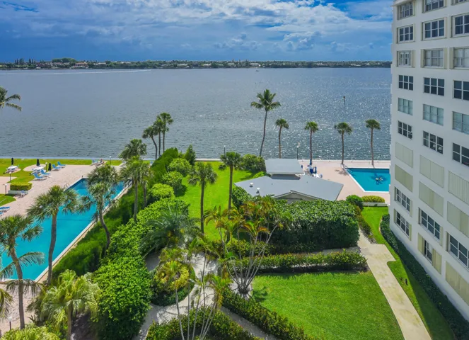 2600 N Flagler Dr Apt 803 West-print-009