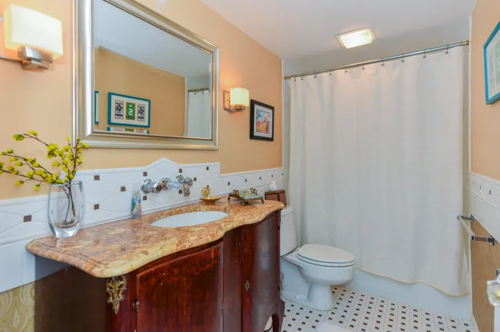 2600 N Flagler Dr Apt 803 West-print-014
