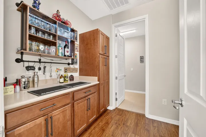 Butler Pantry