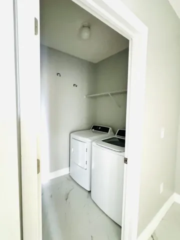 2251 GARFIELD FRONT 12