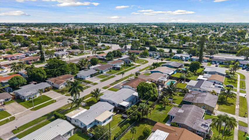 48-8980 NW 25th St, Sunrise-12