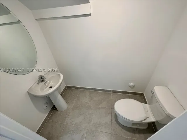 Guest Half-bath