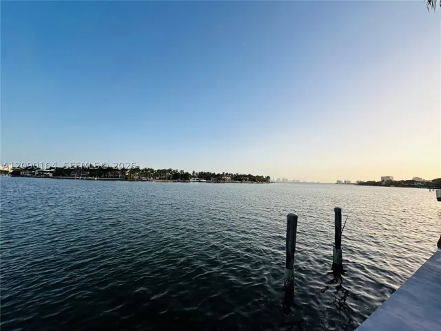 Dock