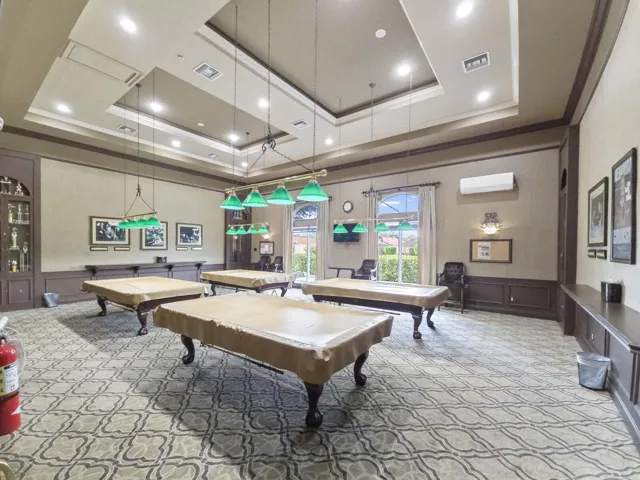 BILLIARD ROOM