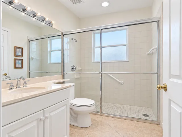 3ND BATHROOM