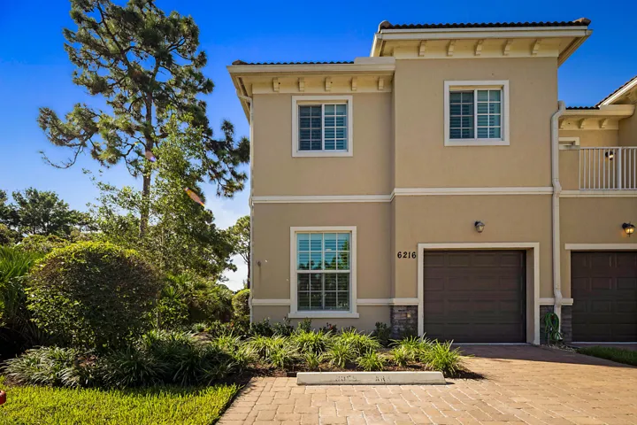 6216 SE Portofina Circle -1
