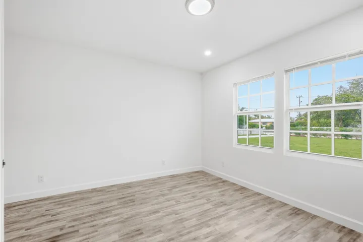 13-web-or-mls-5203_N_Flagler_Dr_07464