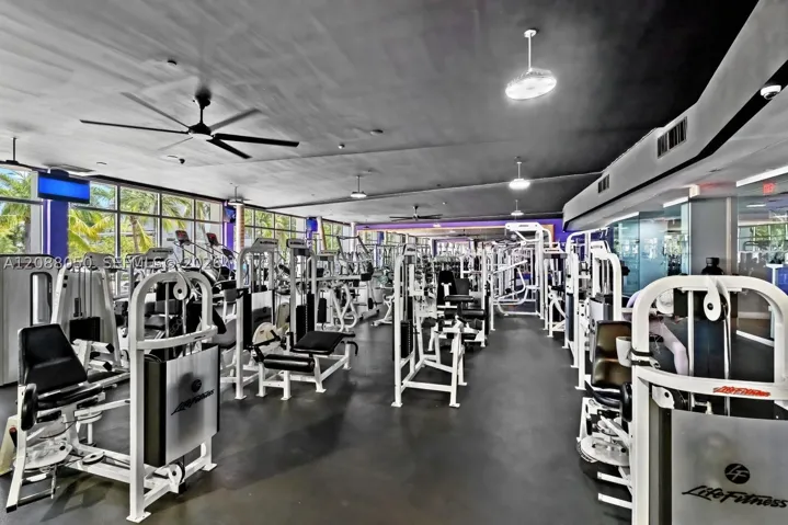 5000+ sf Fitness Center