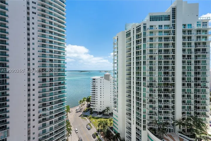 1300 Brickell Bay Dr 1905, Miami, Florida 33131