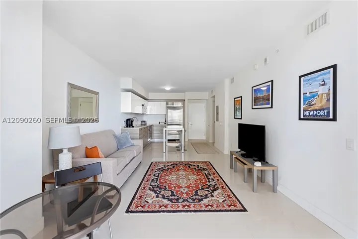 1300 Brickell Bay Dr 1905, Miami, Florida 33131