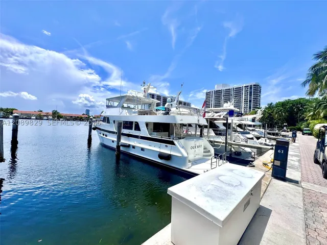 Dock