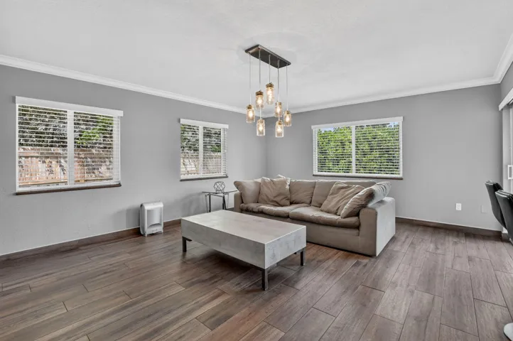 20-web-or-mls-22606-08