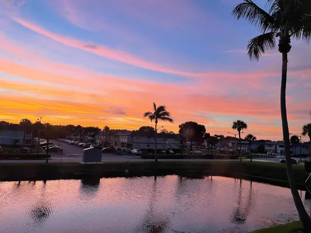 Beautiful West Exposure Sunset!