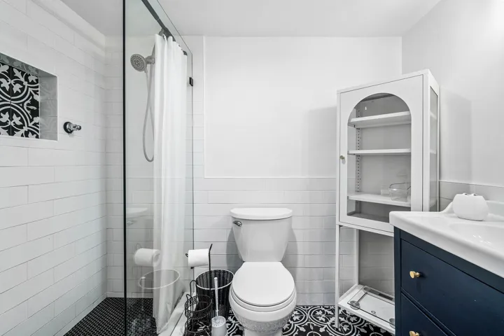 Primary Full Bathroom