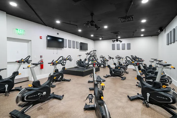 067-6735ViaRegina-BocaRaton-FL-33433-FUL