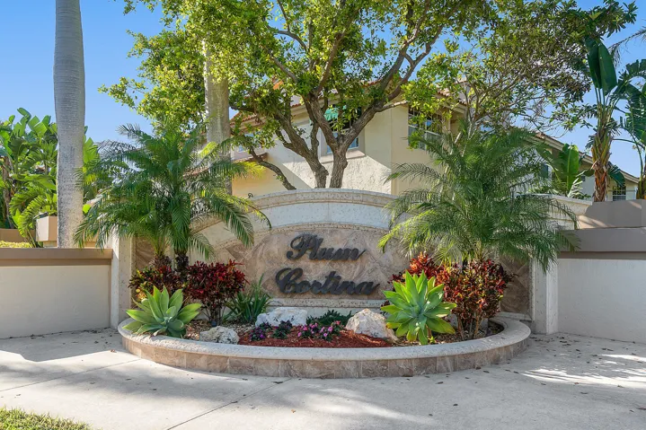 051-6735ViaRegina-BocaRaton-FL-33433-FUL