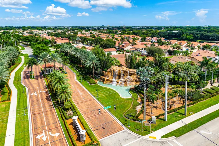 033-6735ViaRegina-BocaRaton-FL-33433-FUL