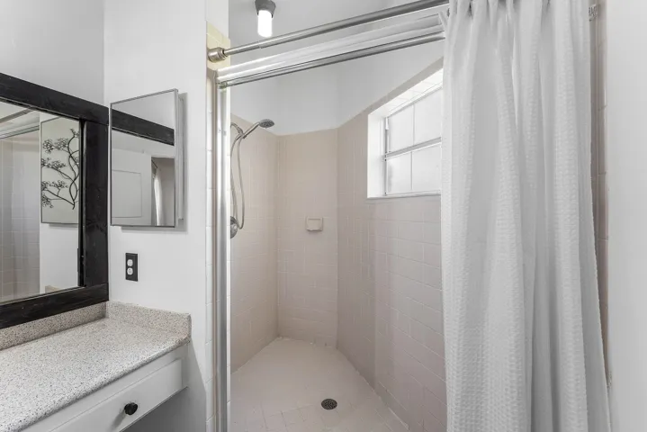 024-6735ViaRegina-BocaRaton-FL-33433-FUL